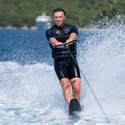 Slalom Waterski — waterski's voor wedstrijdvaart
