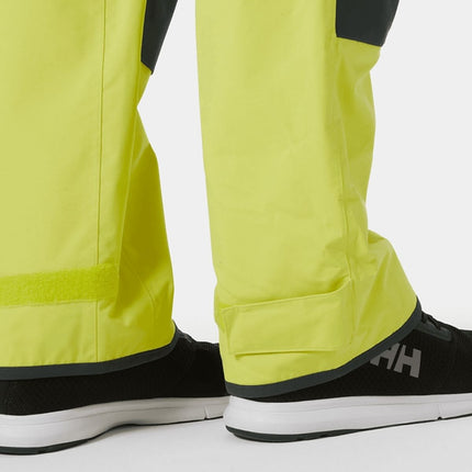 helly-hansen-zeilbroek-heren-pier-4-0-lime-onbody-feature1