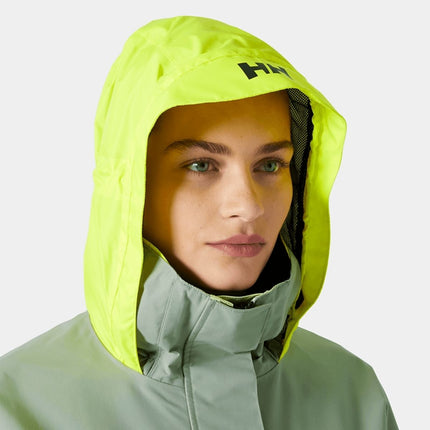 helly-hansen-zeiljas-dames-pier-4-0-lime-onbody-feature1